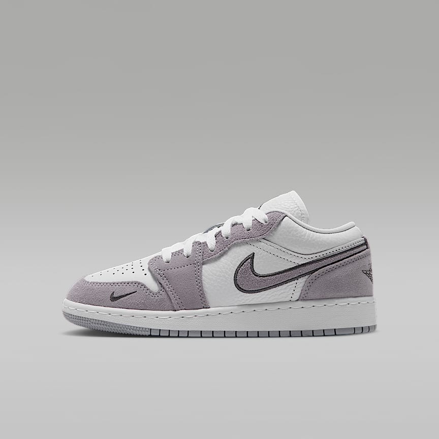 Air Jordan 1 Low G Golf Shoes. Nike RO